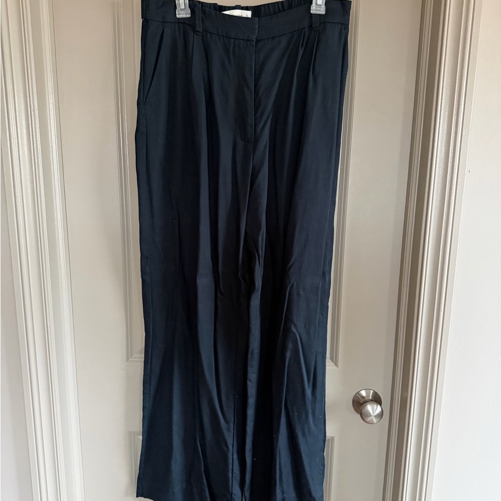 Abercrombie & Fitch Men's Dark Navy Dress Pants